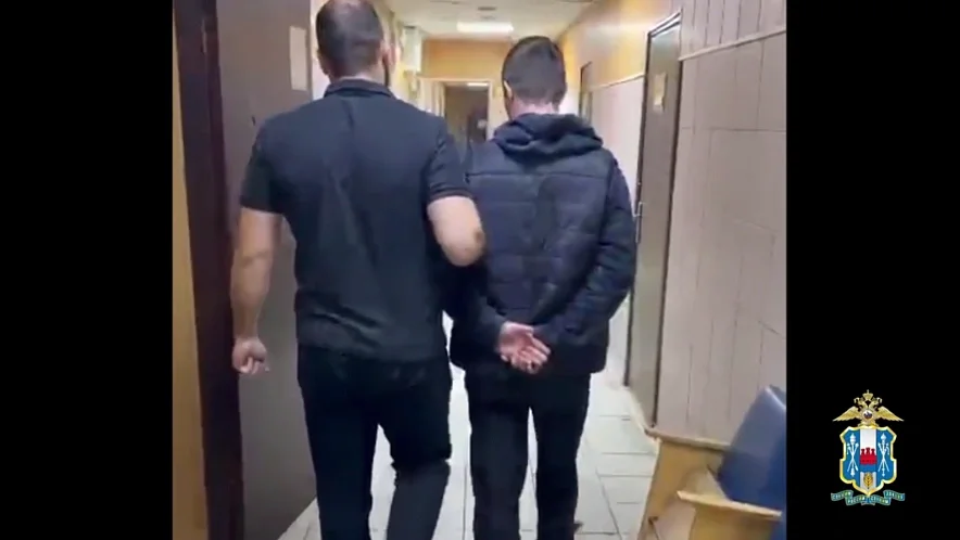 Двое 21-летних ростовчан снова попали в полицию за разбой в магазине