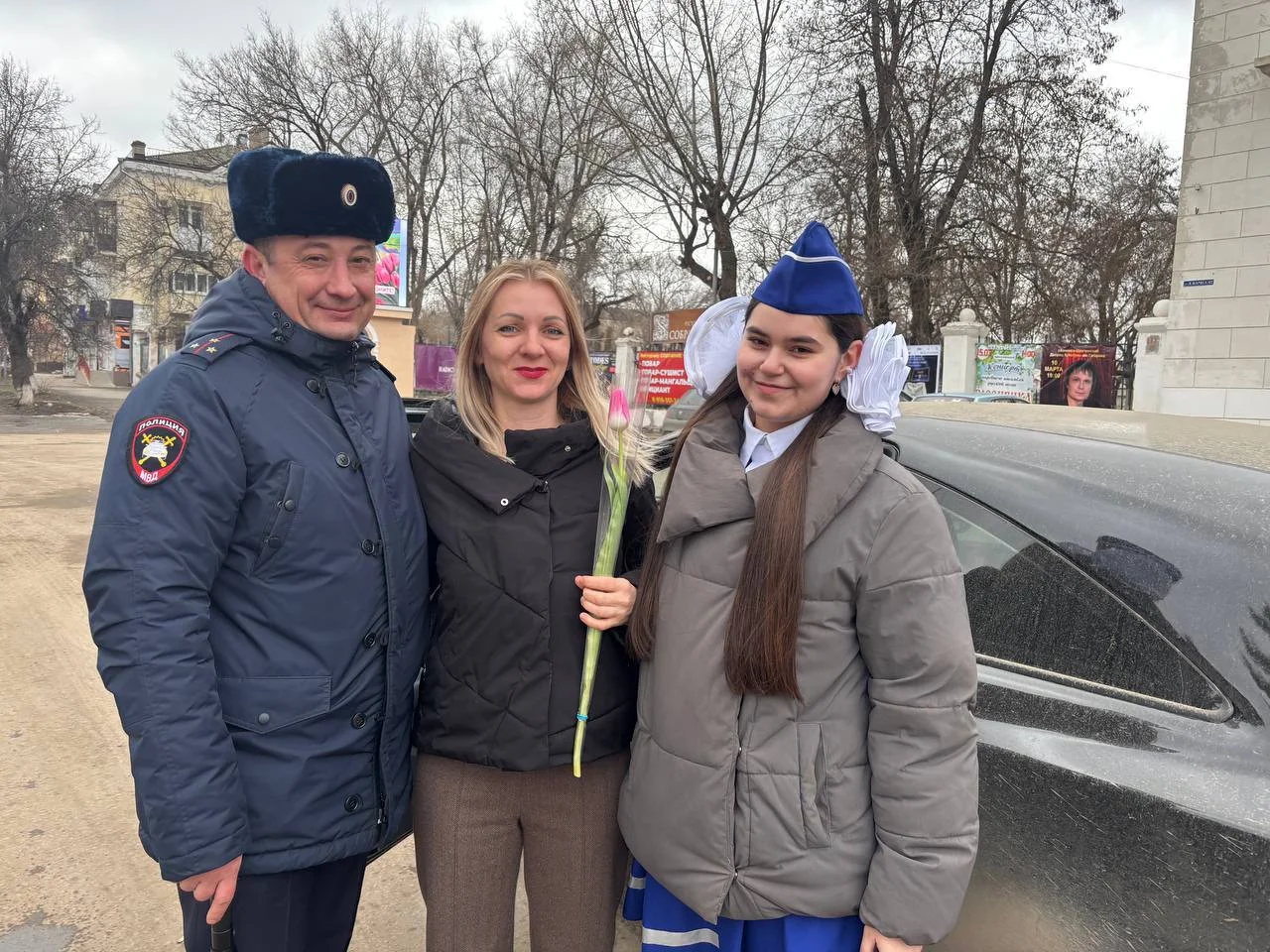 Инспекторы ГАИ начали массово останавливать женщин в Ростовской области