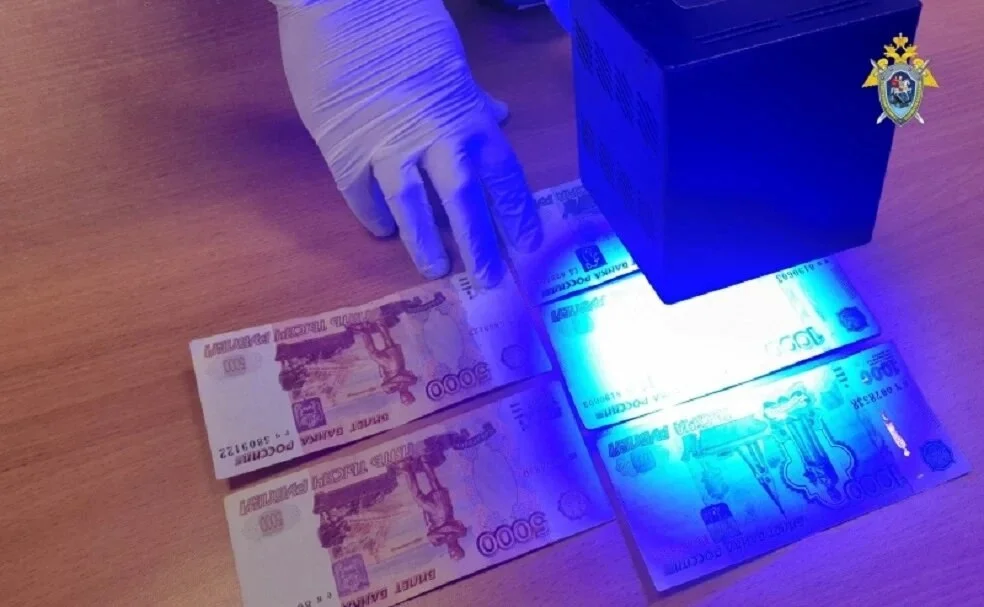 Клиентка сдала экс-гаишника с повинной после серии взяток в Ростове