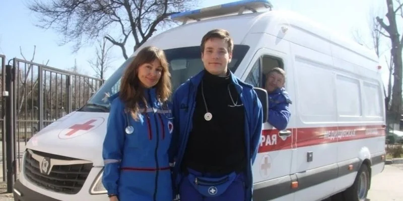 Ростовские врачи вытащили мужчину с того света после инфаркта в спортзале