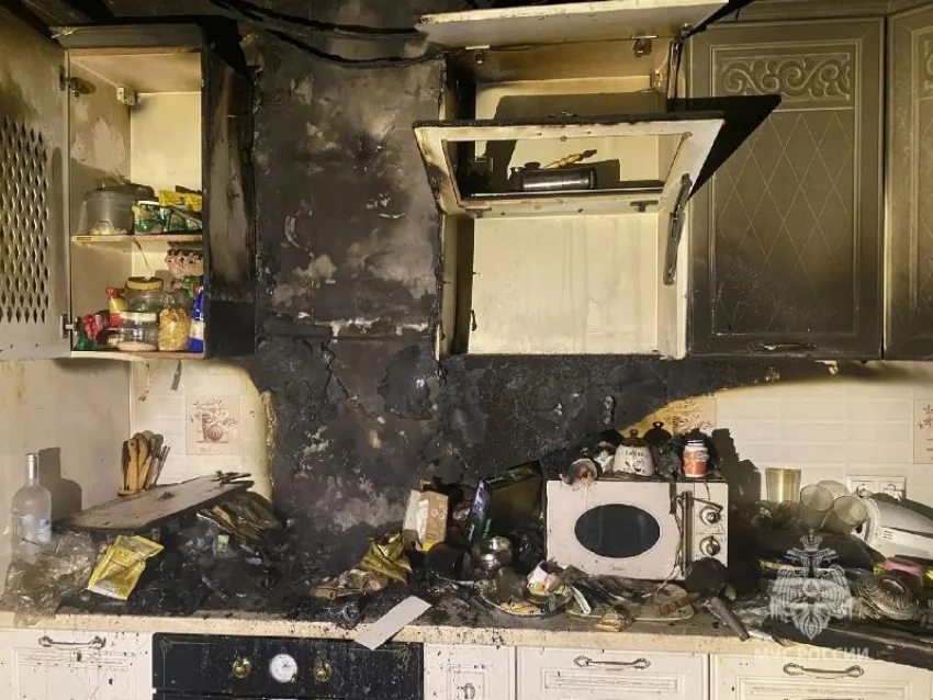 Дончанка оказалась в больнице после пожара из-за электрочайника в Ростове