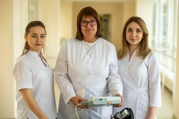 Пациентку спасли от инфаркта во время операции на глаза в Ростове