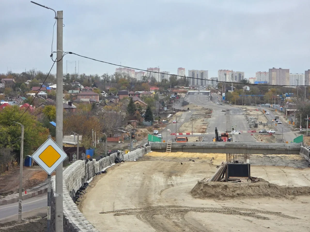 В Ростове СК проверяет срыв реконструкции Вавилова на Суворовский