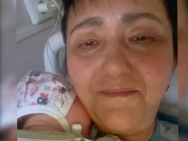 Новорожденную Арину забрала бабушка после гибели 27-летней матери Анны Маловой