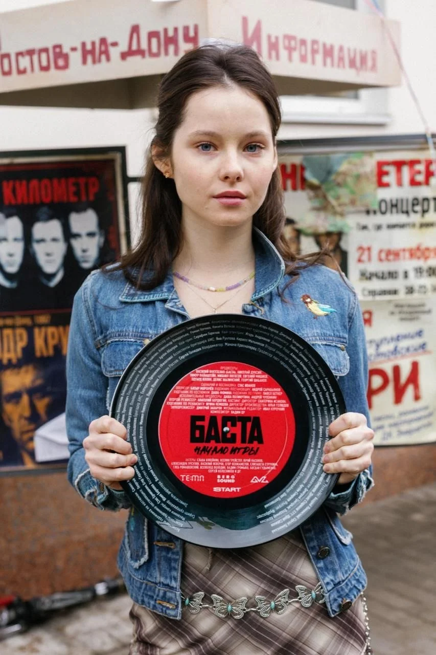 В Ростове воссоздали атмосферу конца 90-х для съемок фильма о Басте