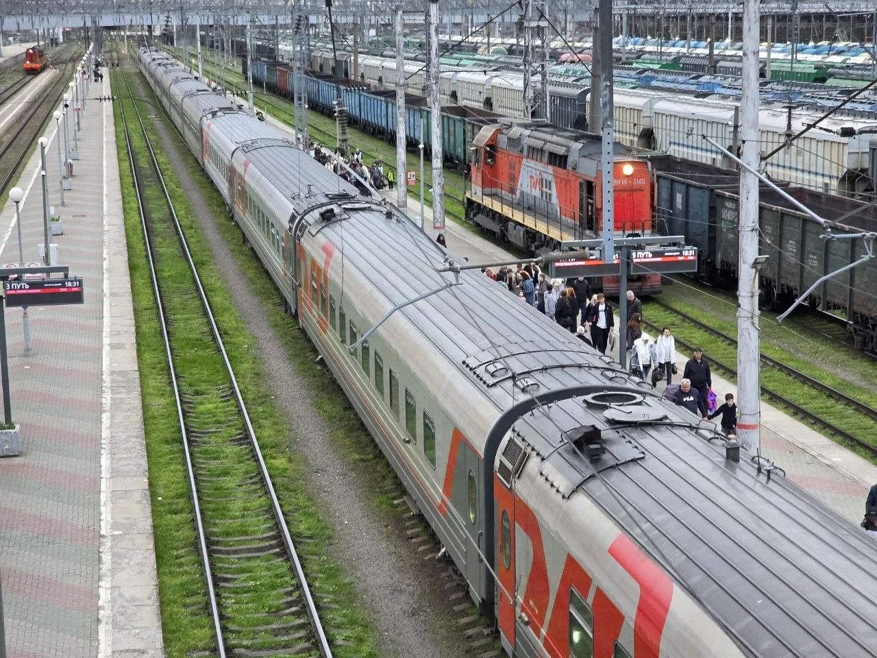 На перегоне Хутуны — Зимовники в Ростовской области произошел сход вагона