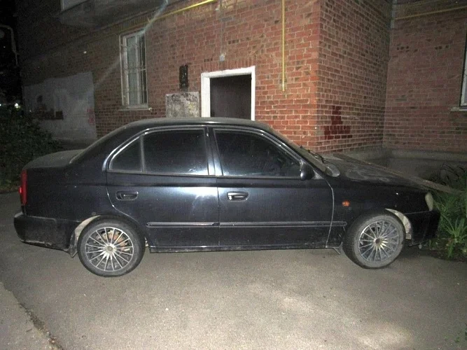 Угон черного Hyundai Accent раскрыли в Таганроге за день после заявления