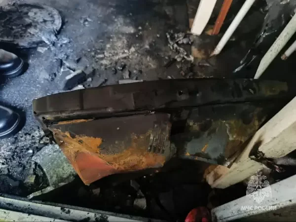В Гуково мужчина едва не погиб из-за загоревшегося телевизора