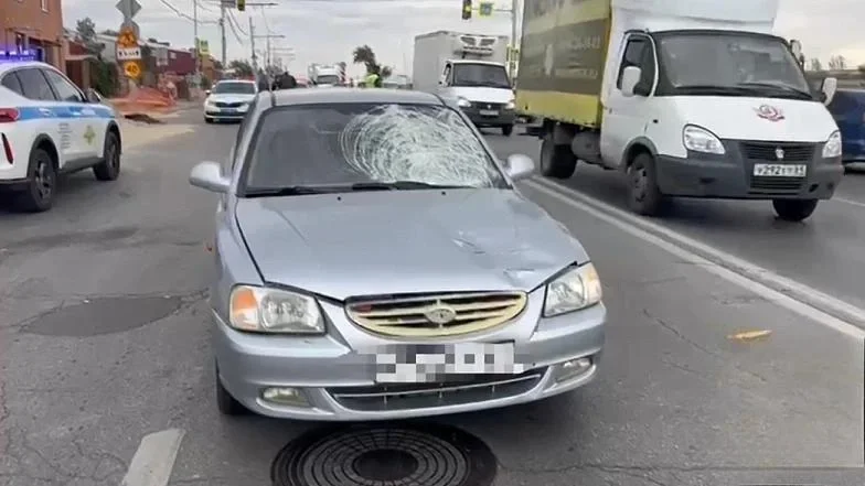 «Hyundai» снес человека в Аксае, 20-летний пешеход в тяжёлом состоянии