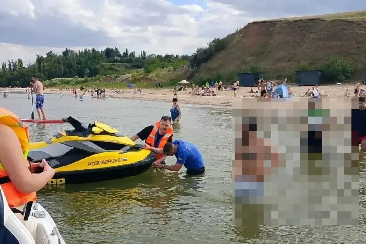 Спасатели пришли на помощь детям на Цимлянском водохранилище