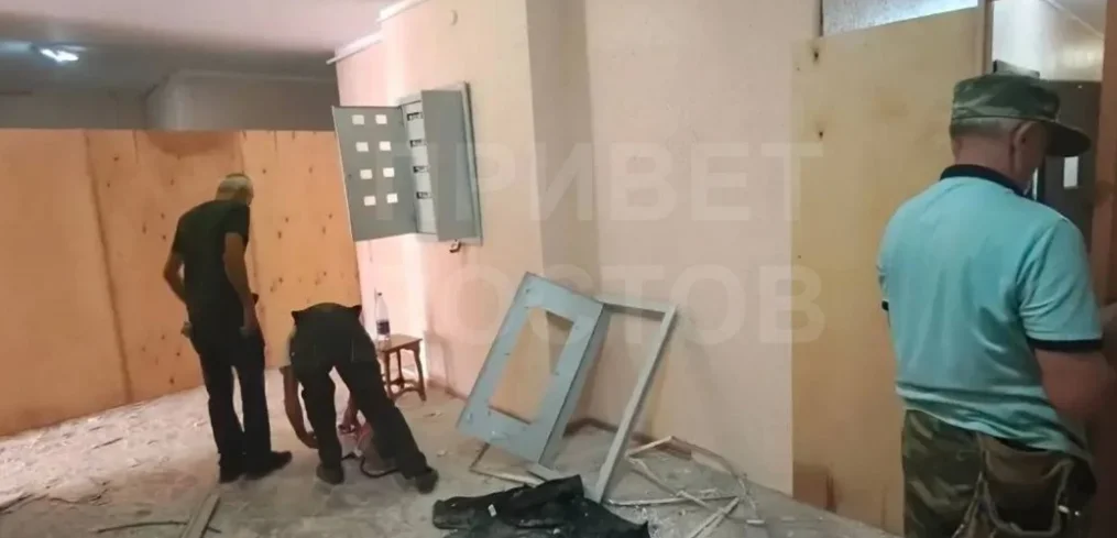 Восстановление после удара по ЖК "Красный Аксай" перешло к следующему этапу