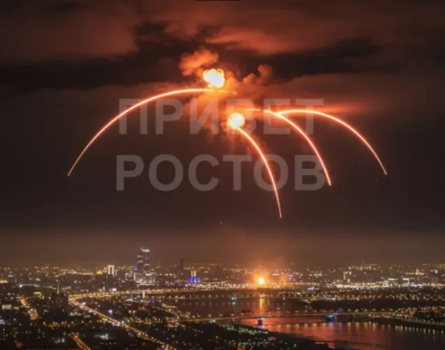 Движение поездов через Ростов полностью остановлено, поврежден жд мост