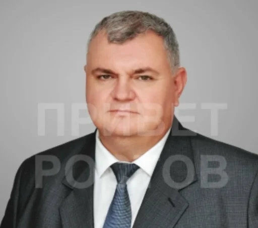 Экс-глава Азовского района Комаров сообщил о намерении отправиться на СВО